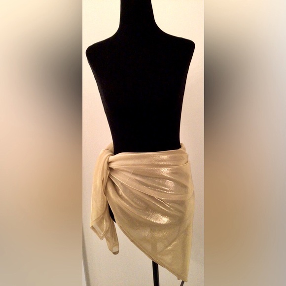 Moreno & Co. Other - NEW! MORENO & CO Gold Sarong Pareo Wrap Stole Shawl - One Size